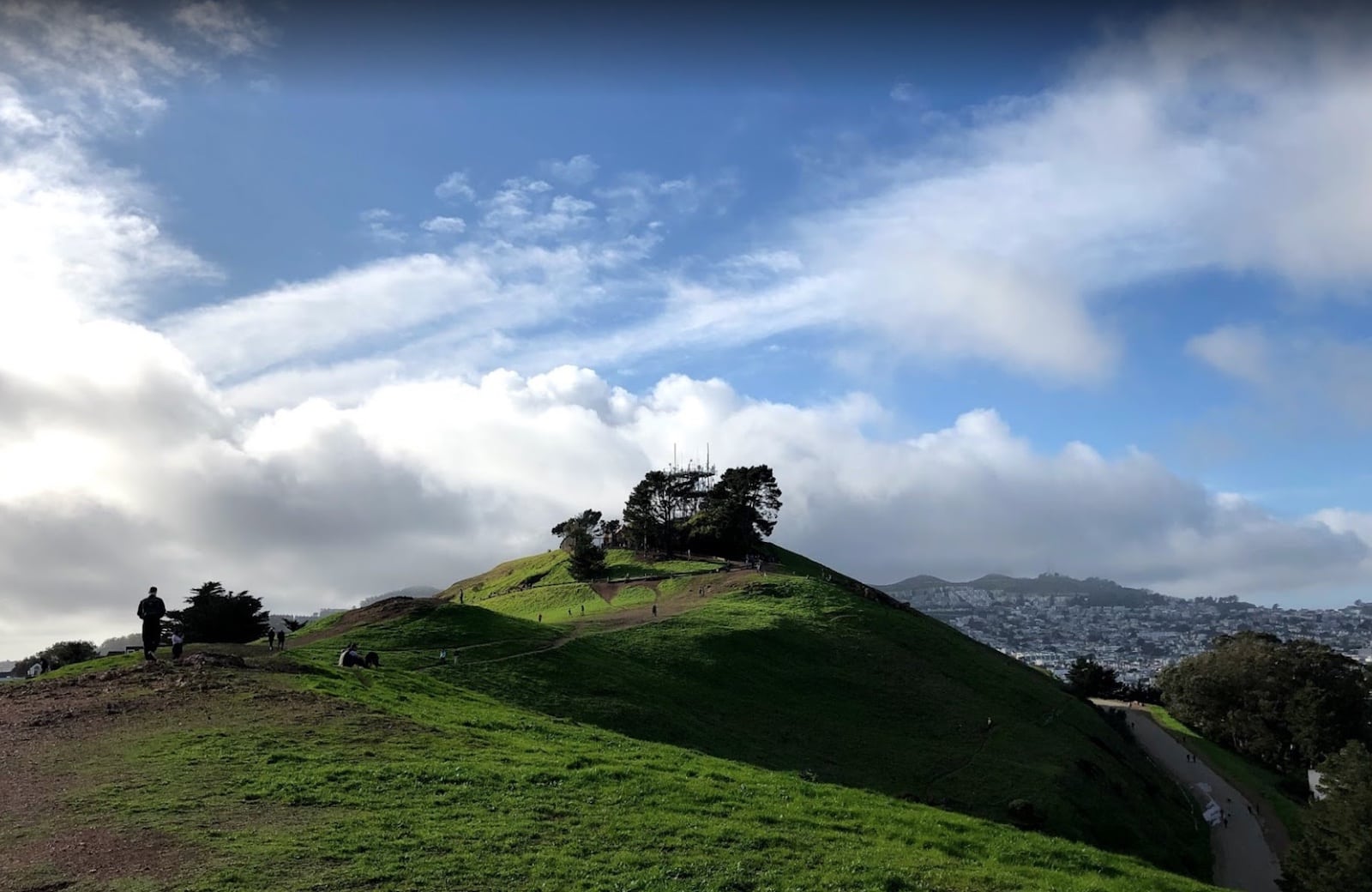 Everything You Need to Know About Bernal Heights Park